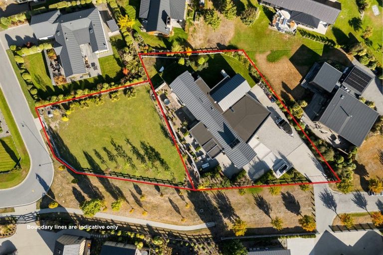 Photo of property in 24 Mountain View Drive, Wanaka, 9382