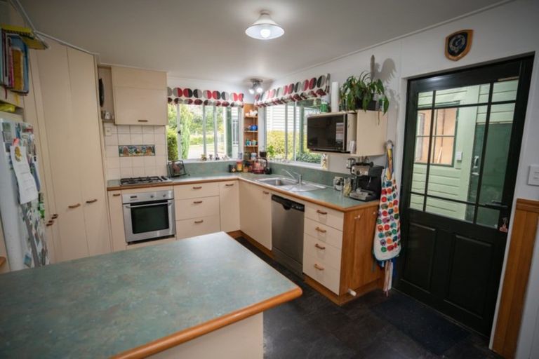 Photo of property in 18 Kakapo Road, Te Anau, 9672