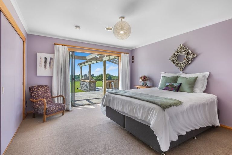 Photo of property in 390a Tukapa Street, Hurdon, New Plymouth, 4310