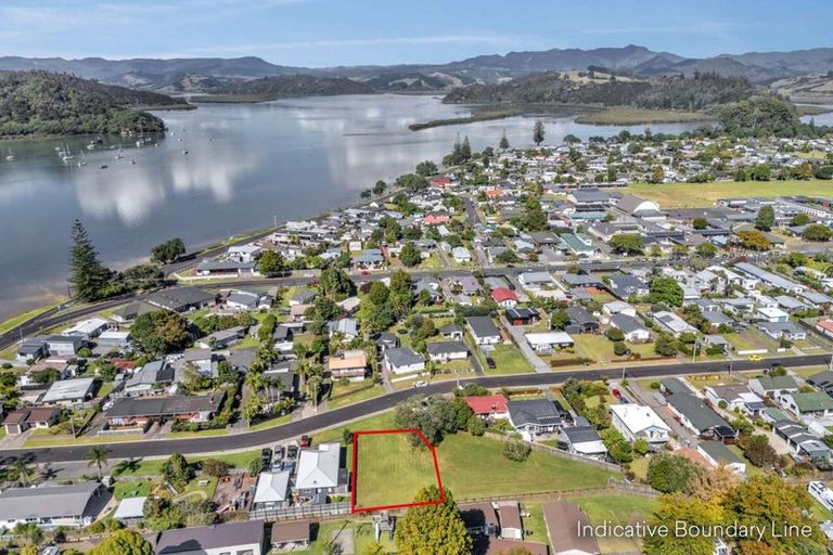 Photo of property in 1d White Street, Whitianga, 3510