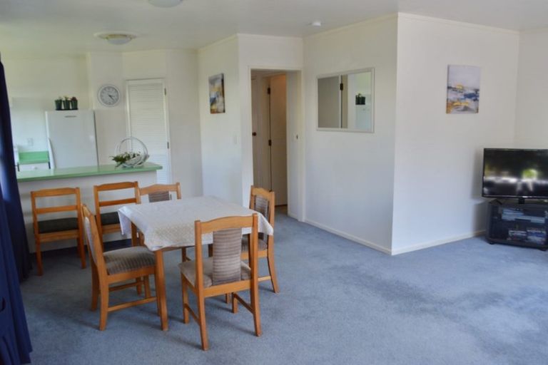 Photo of property in 30 Simcox Street, Otaki Beach, Otaki, 5512