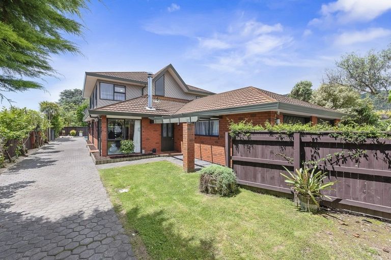 Photo of property in 57 Kapanui Road, Waikanae, 5036