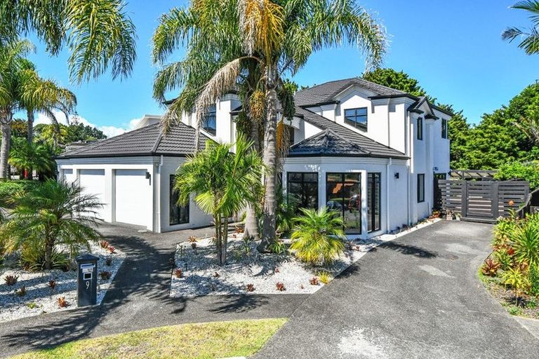 Photo of property in 9 Elias Court, The Gardens, Auckland, 2105
