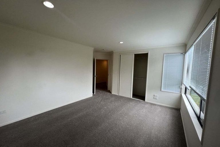 Photo of property in 66 Kate Sheppard Avenue, Torbay, Auckland, 0630
