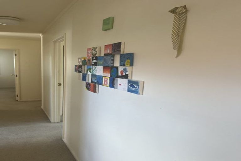 Photo of property in 2/84 Parau Street, Mount Eden, Auckland, 1041
