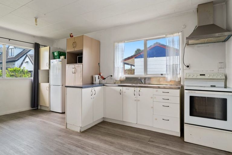 Photo of property in 21a Halsey Road, Manurewa, Auckland, 2102