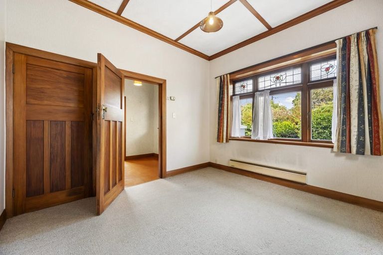 Photo of property in 12 Marsden Avenue, Karori, Wellington, 6012