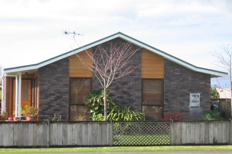 Photo of property in 44 Endeavour Avenue, Flagstaff, Hamilton, 3210