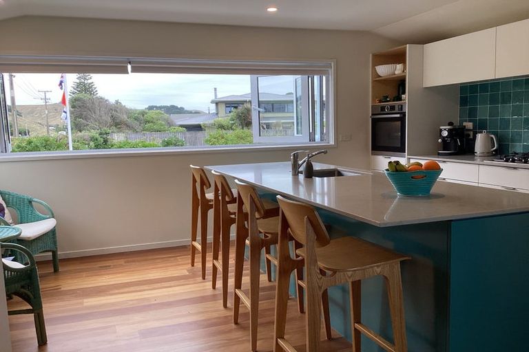 Photo of property in 2 Mowhanau Drive, Kai Iwi, Whanganui, 4574