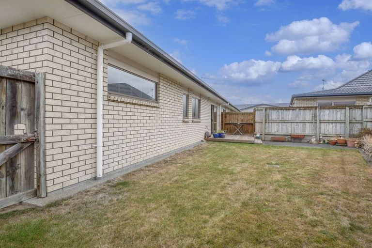 Photo of property in Trackside Villas, 4/91 Mako Mako Road, Levin, 5510