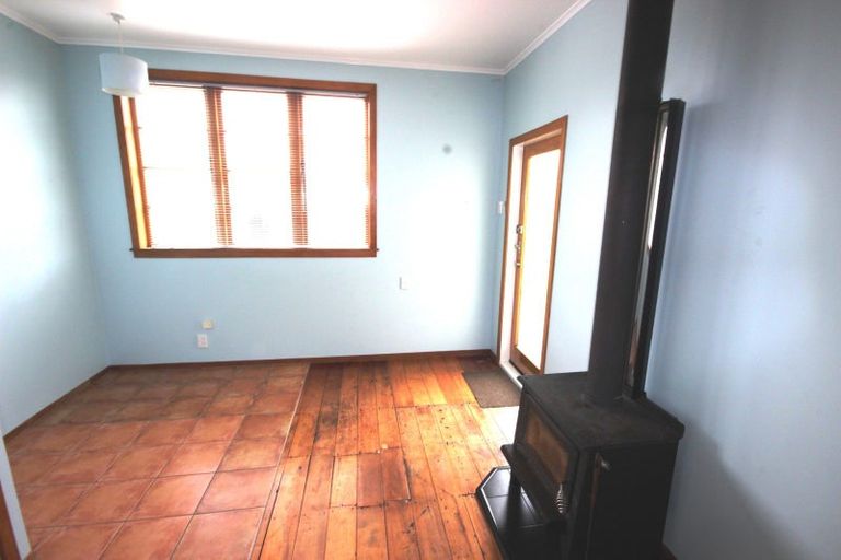 Photo of property in 39 South Street, West End, Palmerston North, 4410