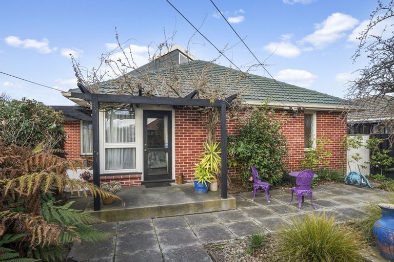 Photo of property in 24 Hounslow Street, Ilam, Christchurch, 8041