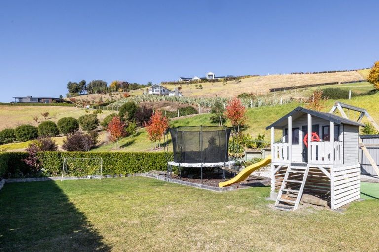 Photo of property in 1 Te Roera Drive, Taradale, Napier, 4112