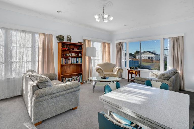 Photo of property in 11 Miranda Street, Stratford, 4332