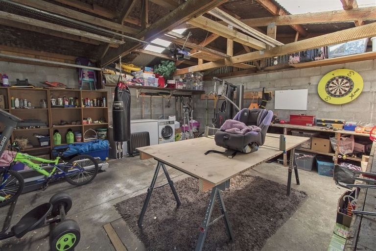 Photo of property in 10 Harris Street, Pleasant Point, 7903