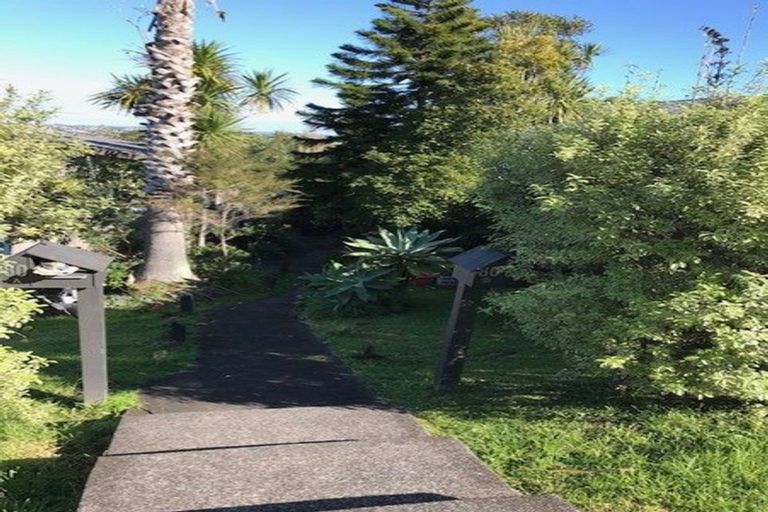 Photo of property in 2/80 Seaview Road, Castor Bay, Auckland, 0620