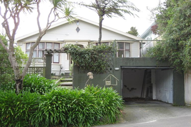 Photo of property in 58 Nottingham Street, Karori, Wellington, 6012