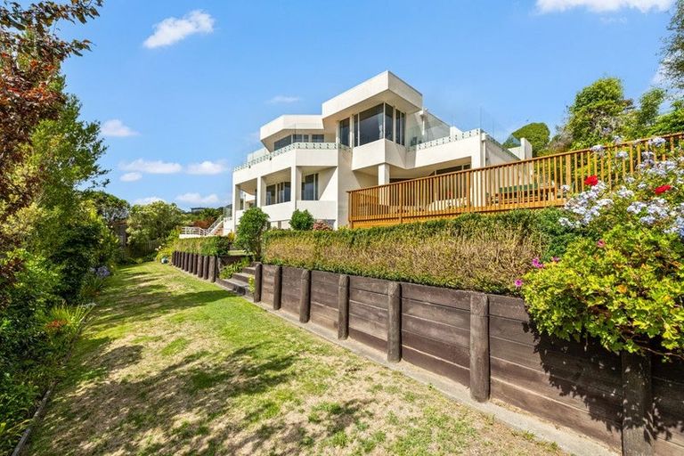 Photo of property in 126 Cannon Hill Crescent, Mount Pleasant, Christchurch, 8081