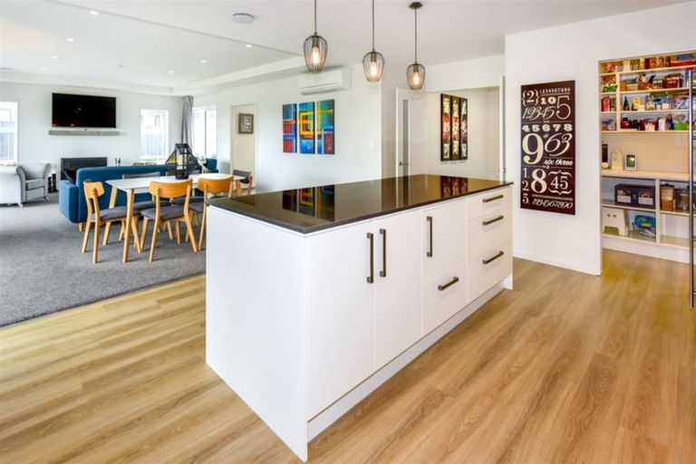 Photo of property in 70 Silver Peaks Drive, West Melton, 7618