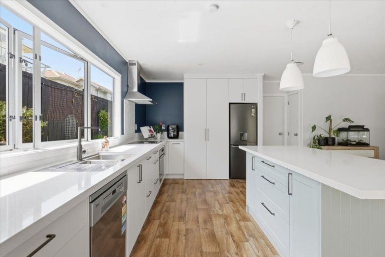 Photo of property in 11 Nautilus Drive, Papamoa Beach, Papamoa, 3118