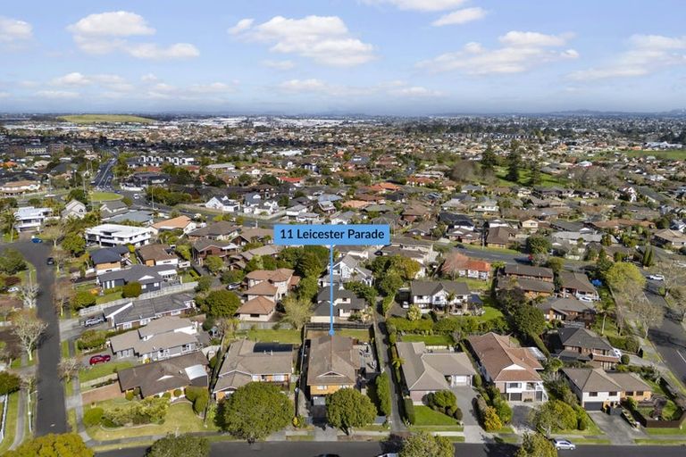 Photo of property in 11 Leicester Parade, Somerville, Auckland, 2014