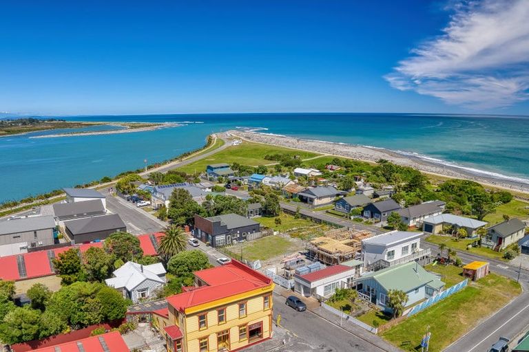 Photo of property in 36 Revell Street, Hokitika, 7810