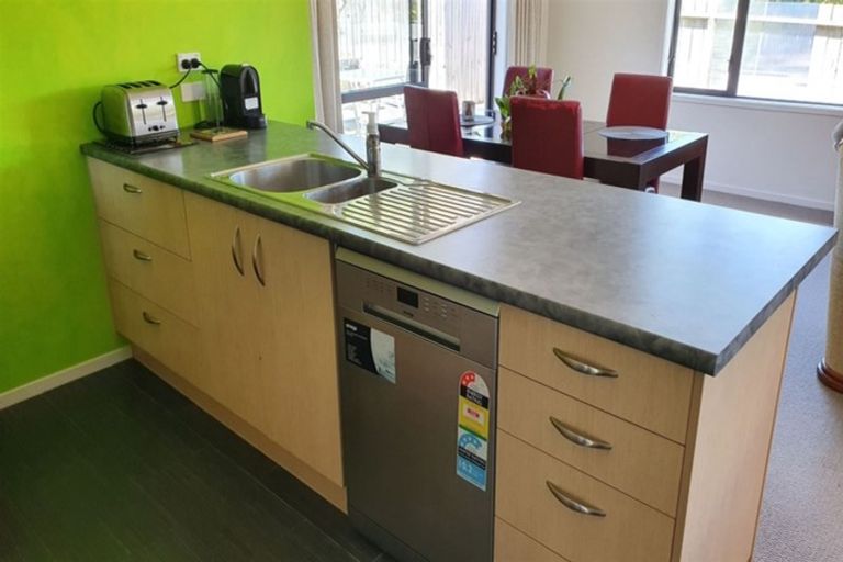 Photo of property in 21c Bonita Avenue, Stanmore Bay, Whangaparaoa, 0932