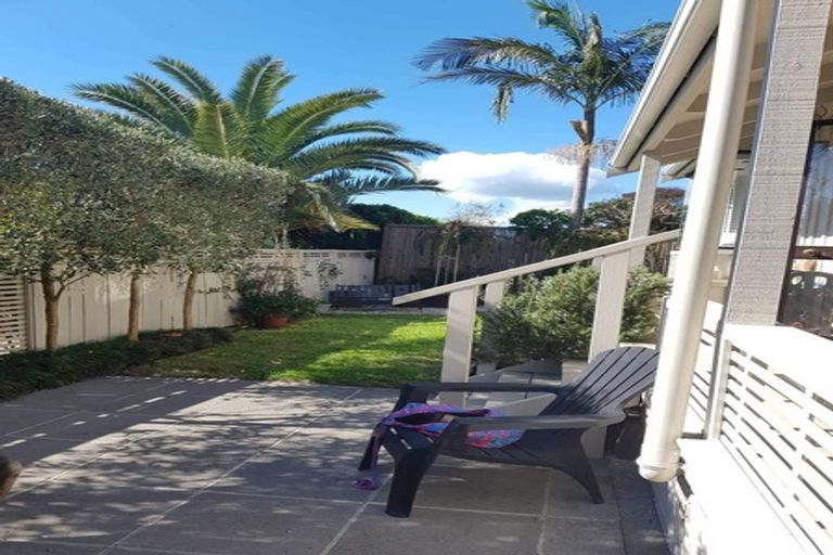 Photo of property in 2/24 Aramoana Avenue, Devonport, Auckland, 0624