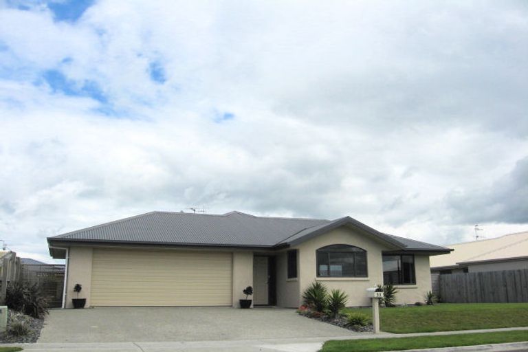 Photo of property in 31 Monaco View, Stoke, Nelson, 7011