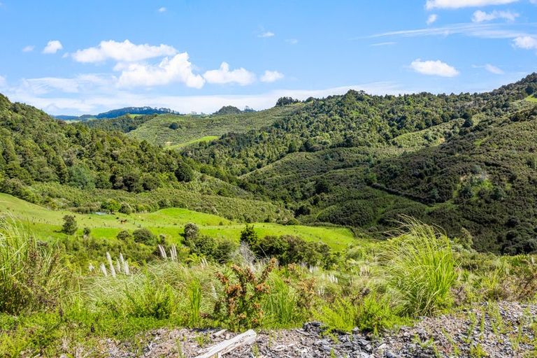 Photo of property in 709 Ahuroa Road, Puhoi, Warkworth, 0981