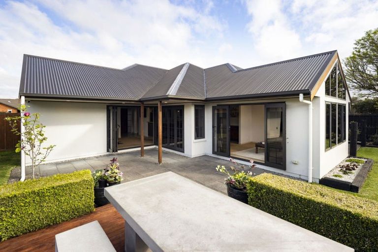 Photo of property in 15 Edenpark Drive, Rototuna North, Hamilton, 3210