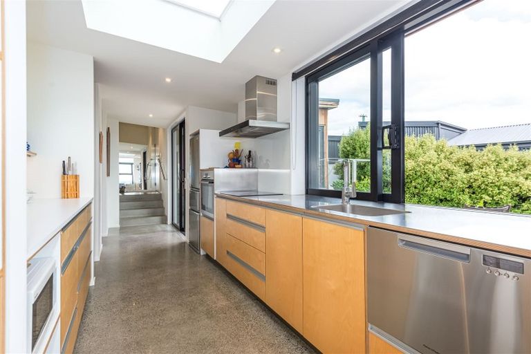 Photo of property in 45 Saint Andrews Hill Road, Mount Pleasant, Christchurch, 8081