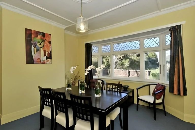 Photo of property in 79 Parkvale Road, Karori, Wellington, 6012