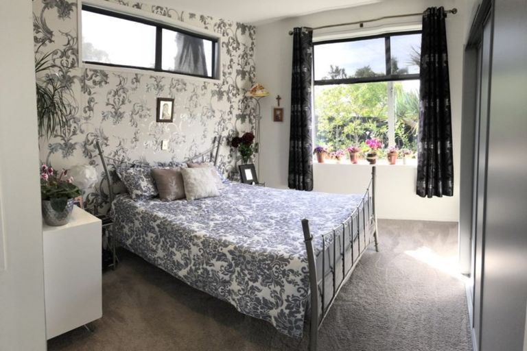 Photo of property in 153 Vipond Road, Stanmore Bay, Whangaparaoa, 0932