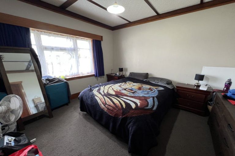 Photo of property in 43 Lyndhurst Street, Takaro, Palmerston North, 4412