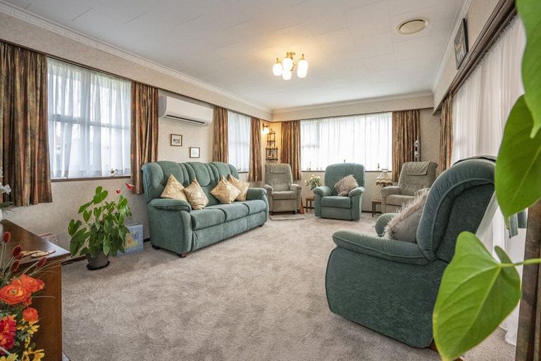 Photo of property in 86 Main Road South, Fairfield, Dunedin, 9018