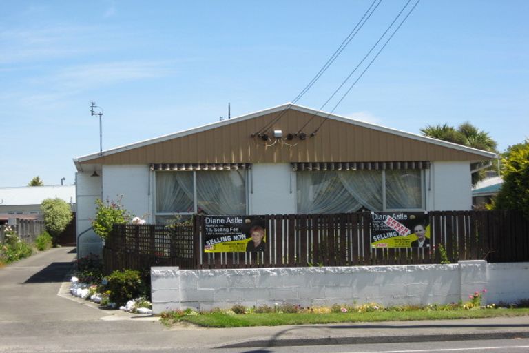 Photo of property in 3/75 Hills Road, Edgeware, Christchurch, 8013