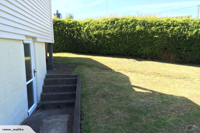 Photo of property in 16 Mccracken Road, Mount Wellington, Auckland, 1060