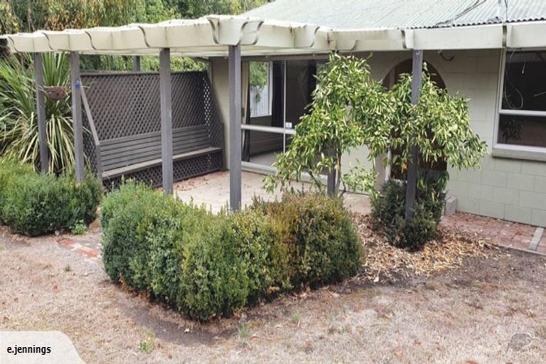 Photo of property in 20 Mcsaveneys Road, Marshland, Christchurch, 8051