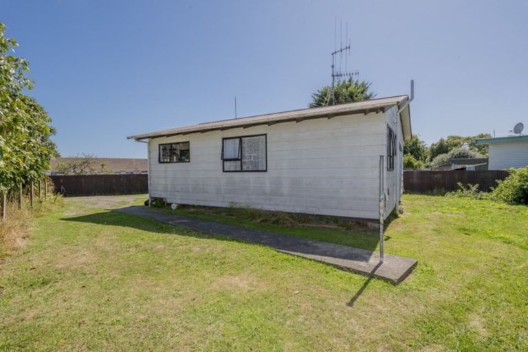 Photo of property in 68a Hokio Beach Road, Levin, 5510
