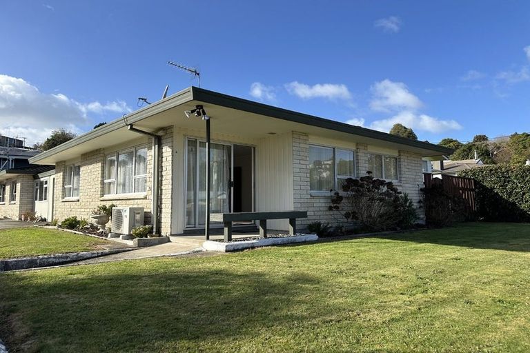 Photo of property in 11a Crombie Street, Bellevue, Tauranga, 3110