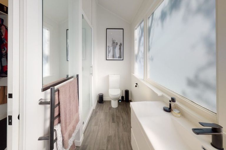 Photo of property in 28 Godwin Crescent, College Estate, Whanganui, 4500