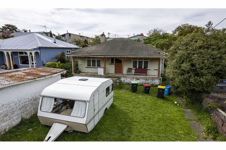 Photo of property in 15 Roslyn Terrace, West End, Timaru, 7910