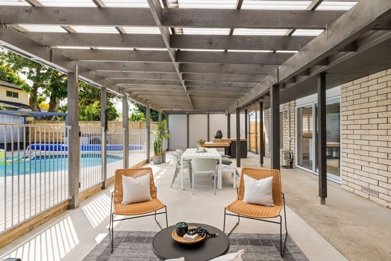 Photo of property in 15 Endeavour Avenue, Welcome Bay, Tauranga, 3112