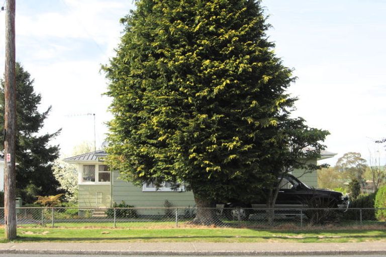 Photo of property in 180 Sunset Road, Mangakakahi, Rotorua, 3015