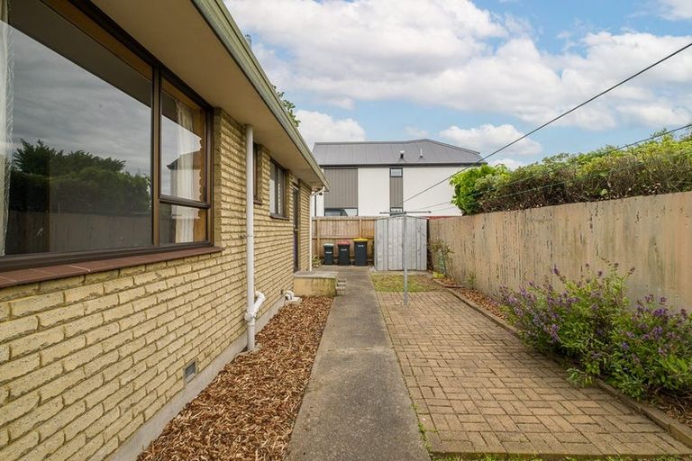 Photo of property in 2/195 Linwood Avenue, Linwood, Christchurch, 8011
