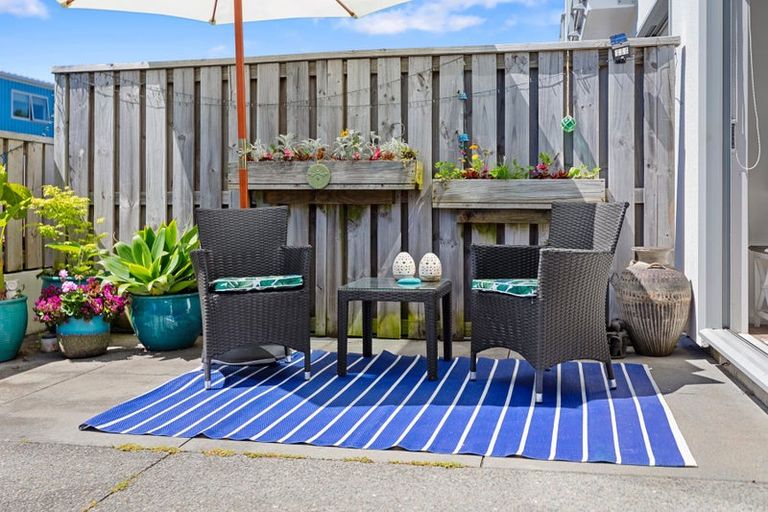 Photo of property in 31 Reynolds Place, Papamoa Beach, Papamoa, 3118