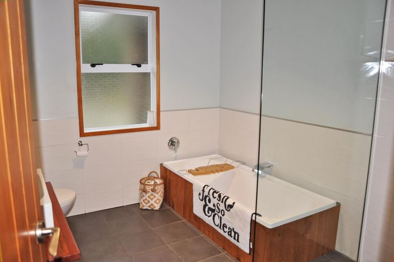 Photo of property in 309 Old Woodcocks Road, Kaipara Flats, Warkworth, 0981