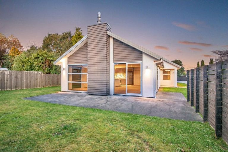 Photo of property in 10 William James Close, Mosgiel, 9024