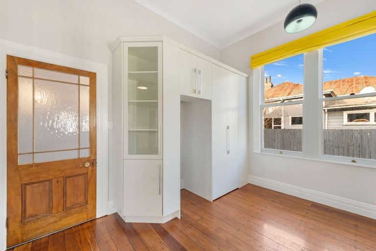 Photo of property in 11 Hurworth Place, College Estate, Whanganui, 4500